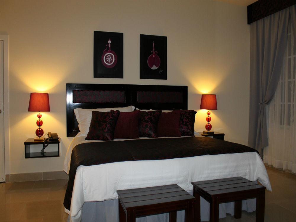 Victoria'S Park Hotel Armenia  Buitenkant foto