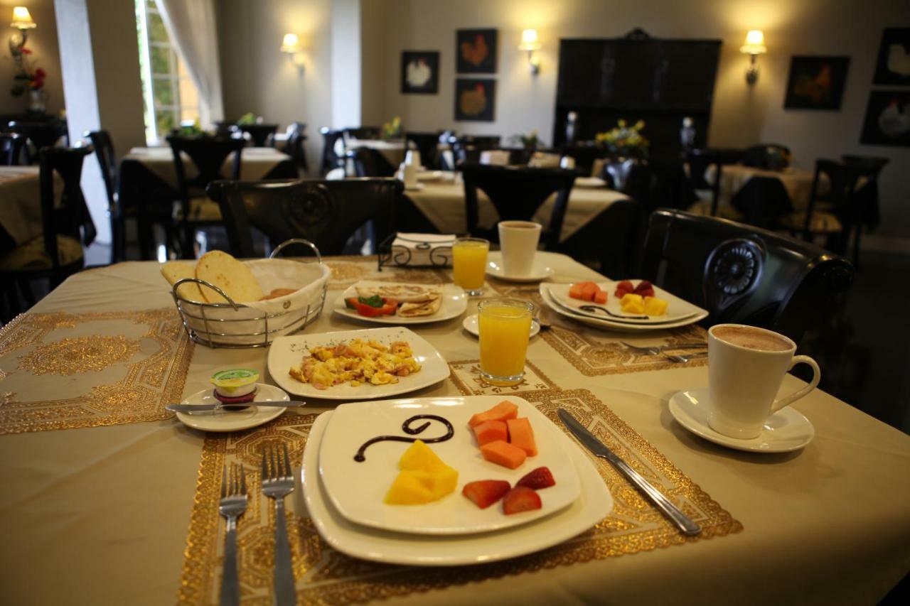 Victoria'S Park Hotel Armenia  Buitenkant foto